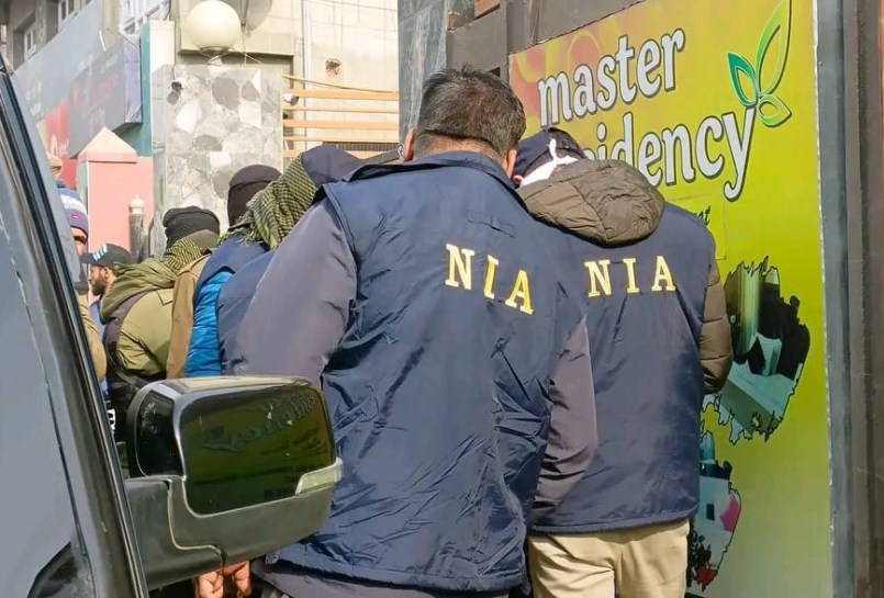 Day after Court directions, NIA attaches APHC office at Rajbag, Srinagar